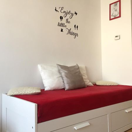 Apartment Lilly אולומוץ מראה חיצוני תמונה