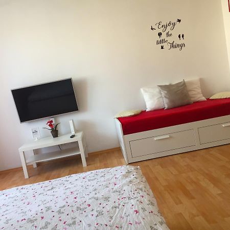 Apartment Lilly אולומוץ מראה חיצוני תמונה