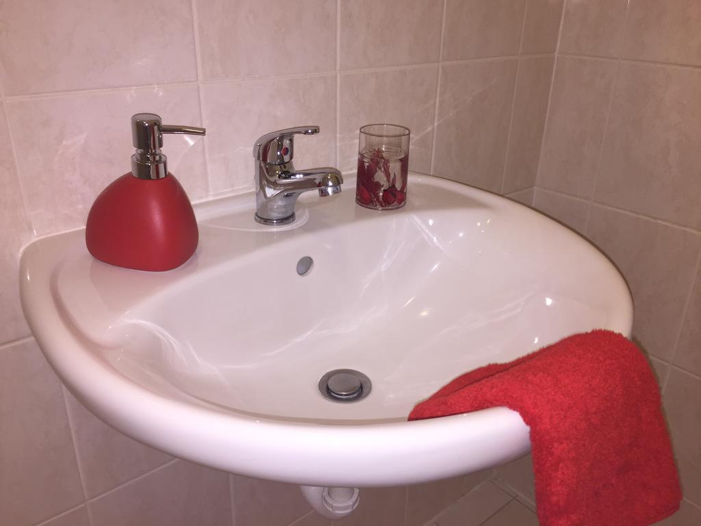 Apartment Lilly אולומוץ מראה חיצוני תמונה